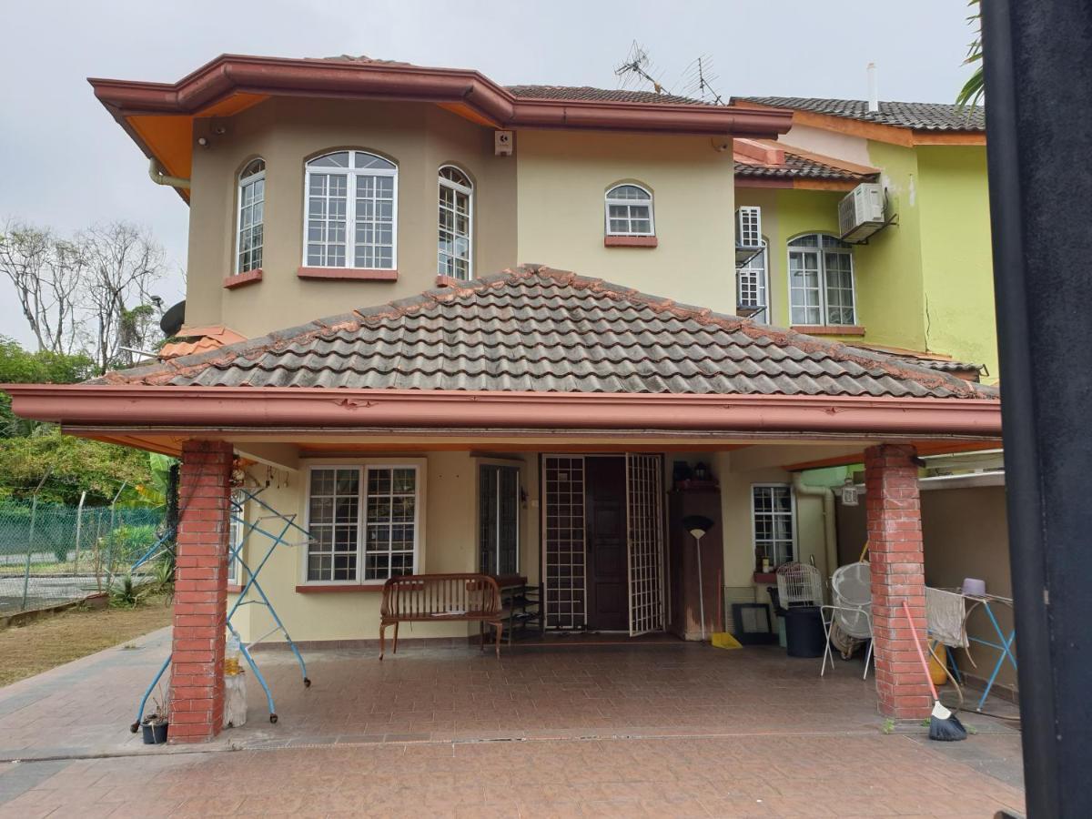 Lavender Impian Homestay Kajang Exteriér fotografie