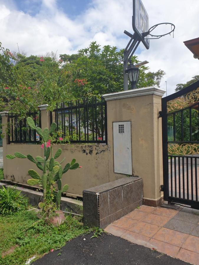 Lavender Impian Homestay Kajang Exteriér fotografie
